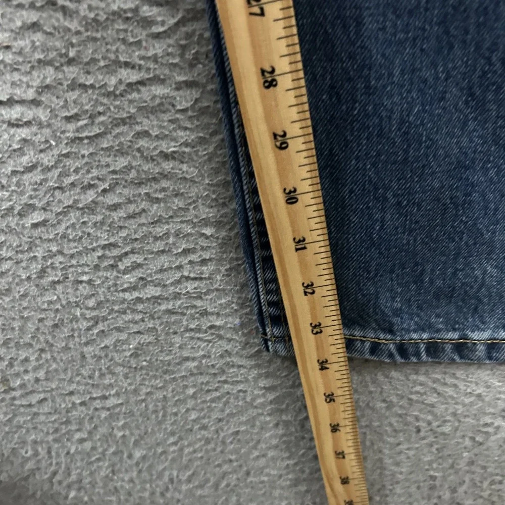 Levis Jeans Mens 34x34 Blue Denim 505 Straight American Work Wear Medium Wash